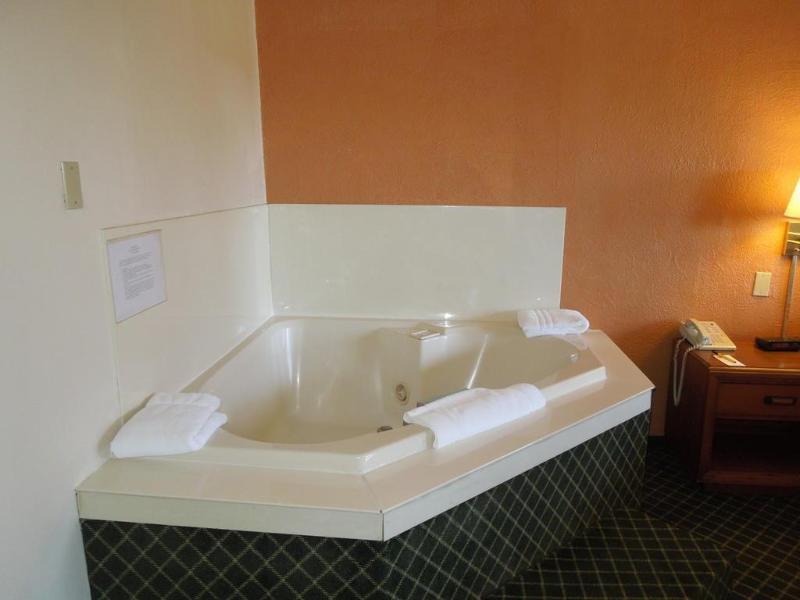Rodeway Inn Sandusky Extérieur photo