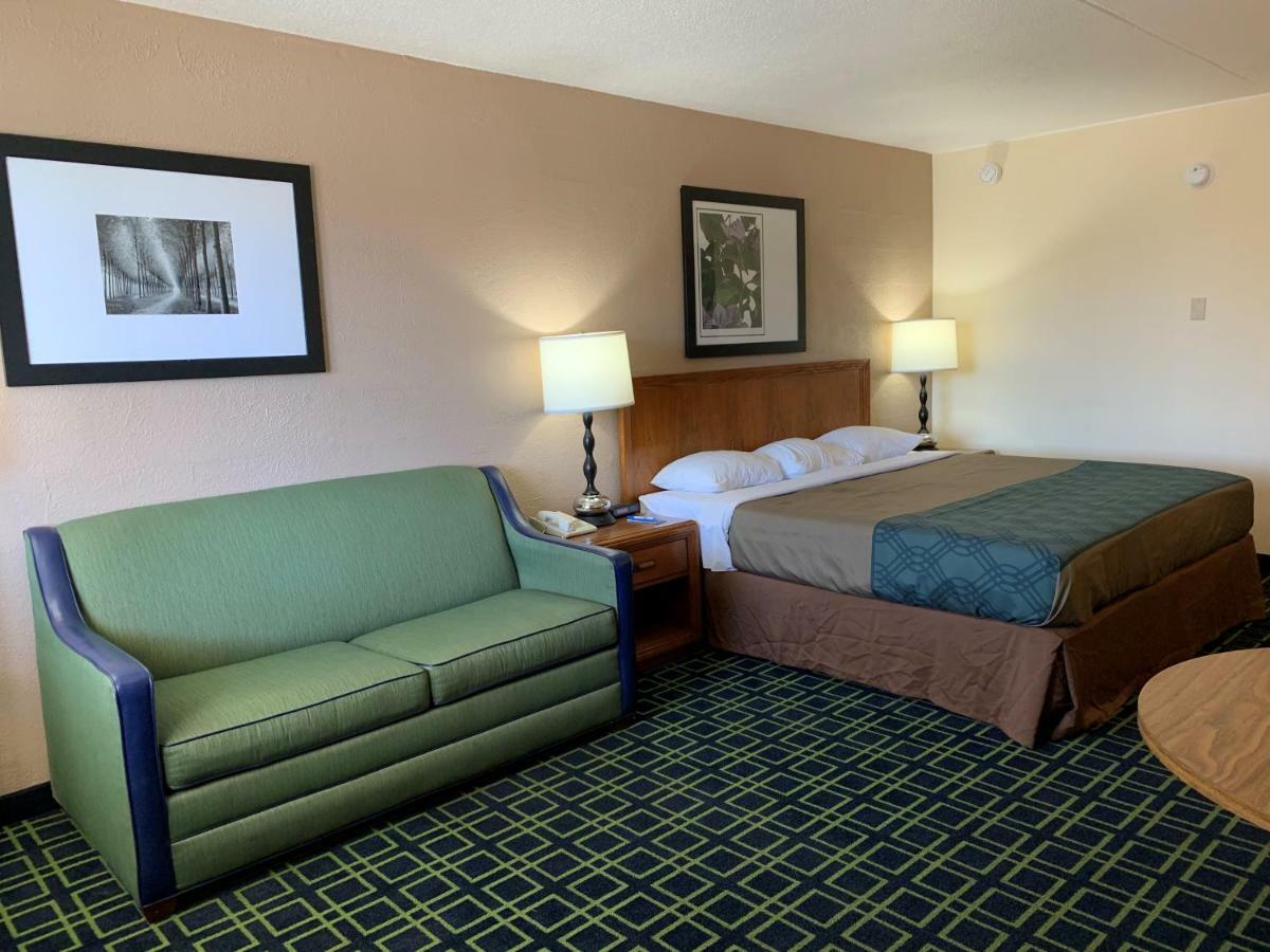 Rodeway Inn Sandusky Extérieur photo